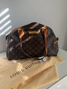 Louis Vuitton Monogram Canvas Shoulder Bag with Vachetta Trim